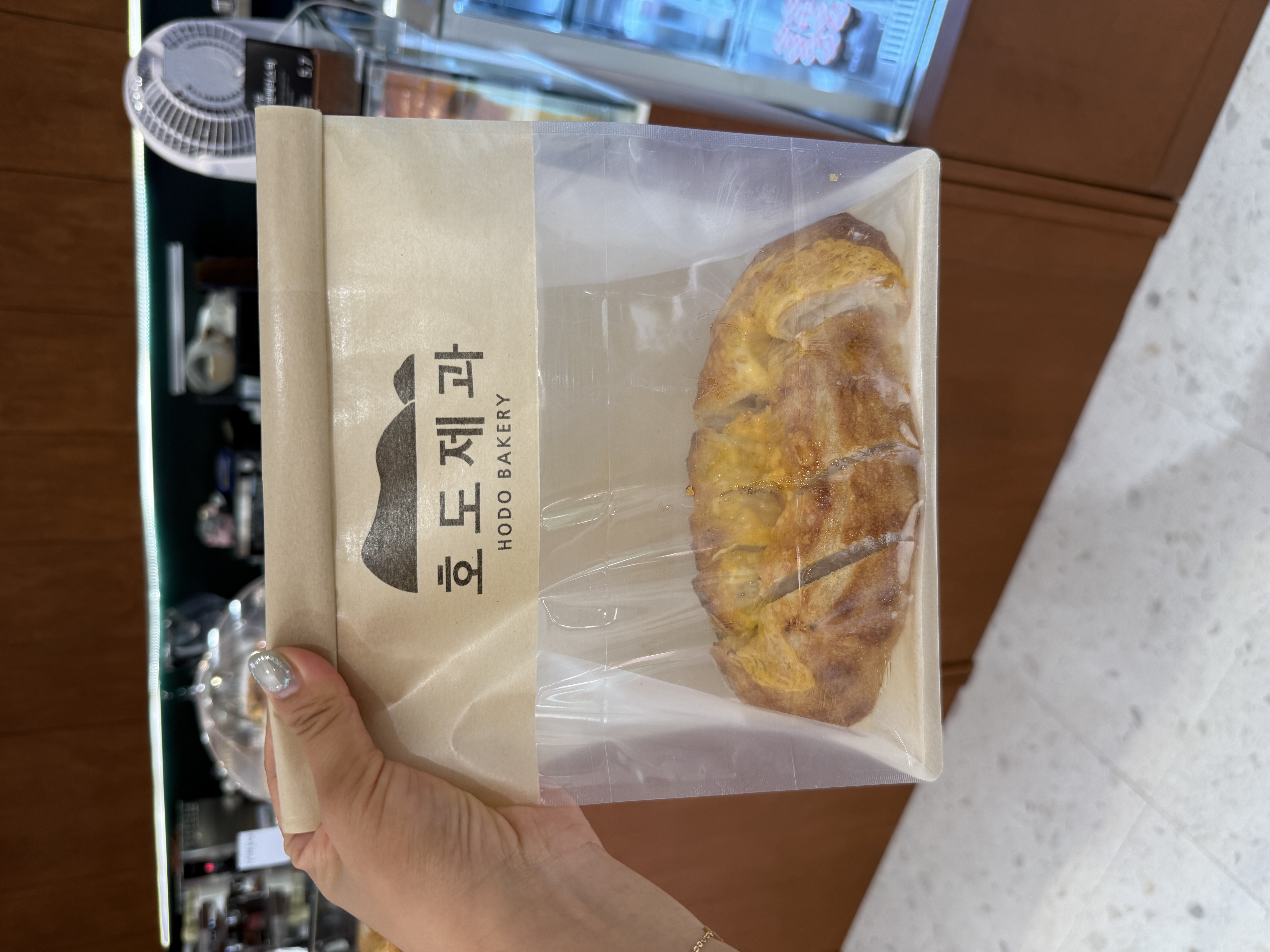 확인 필요: 첨부 사진 6의 실제 촬영 내용